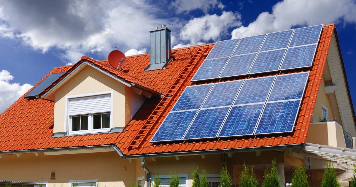 Panneaux solaires sur une maison
